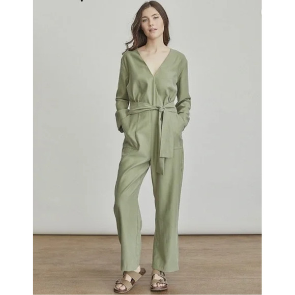 Elizabeth and James Jumpsuit Womens Small Green Faux Wrap Belt Boho Chic - Picture 2 of 16